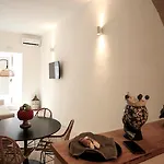 Отель Biddiccia In Sicily